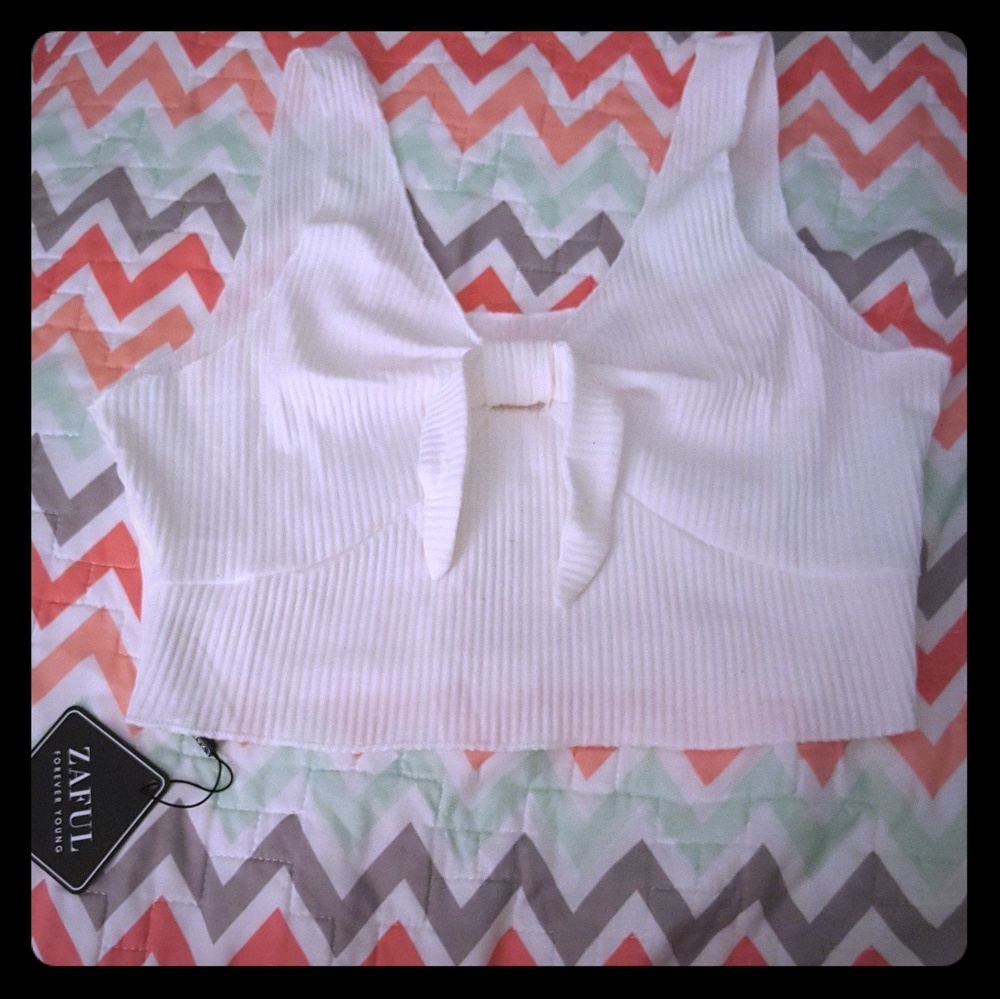 Plunging Neck Ribbed Crop Tank Top
